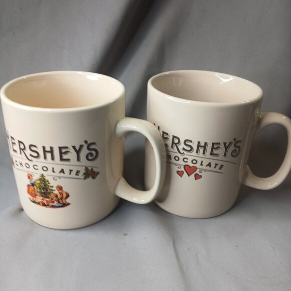 Hershey's Chocolate 24oz XL 2 Oversized Coffee Mug Christmas & Hearts Galerie - Picture 3 of 11